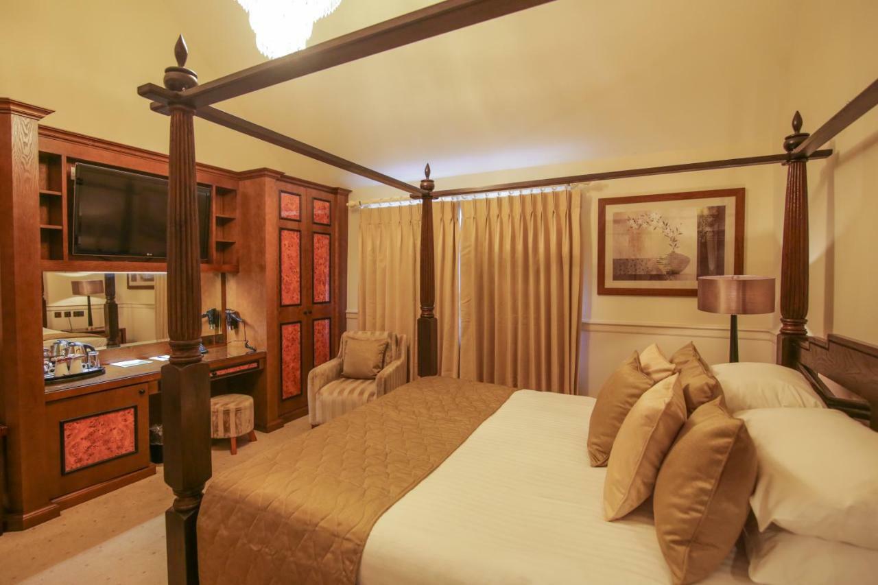 Tracy Park Hotel & Country Club Doynton Εξωτερικό φωτογραφία
